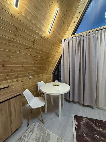 стол для парикмахера: Гостиница a-frame день ночь сутки в г Каракол ! Чисто и Уютно,свежий — 5