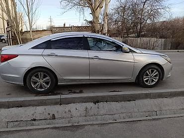 bid e5: Hyundai Sonata: 2014 г., Ручные, Бензин, Седан — 3