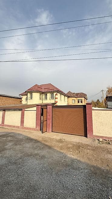 Дома: 🏡 Продаётся трёхуровневый дом в жилмассиве Учкун Дом расположен в — 3
