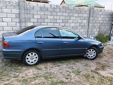 e 302: Toyota Avensis: 1999 г., 1.6 л, Механика, Бензин, Седан — 5