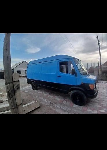 кио бонго: Легкий грузовик, Mercedes-Benz, Стандарт, 3 т, Б/у — 3