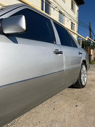 бампер w124: Mercedes-Benz W124: 1993 г., 2.2 л, Ручные, Бензин, Седан — 3