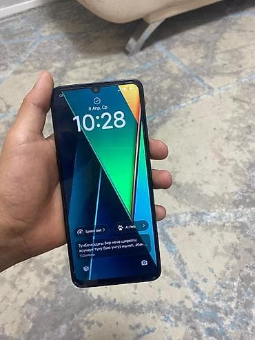 hisense 49: Poco C75, Б/у, 256 ГБ, цвет - Черный — 1