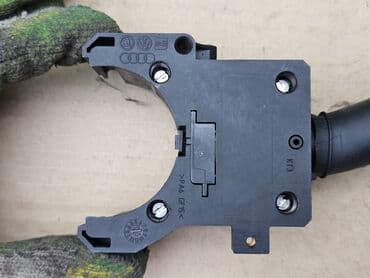 кулиса на ауди: Подрулевой переключатель дворников Volkswagen Passat B5, Golf 4, Bora — 3