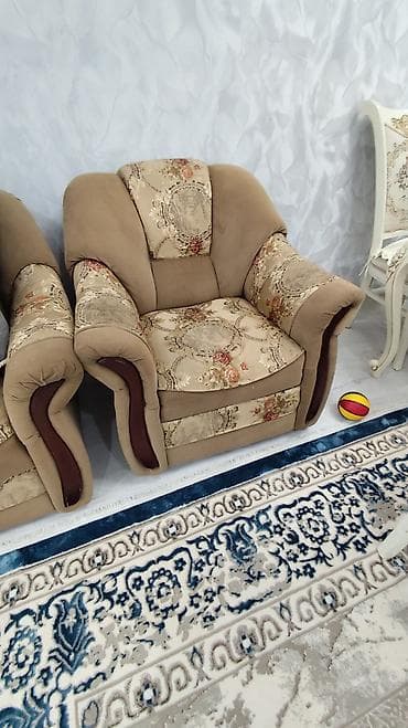 скупка спальный гарнитур: Комплект мягкой мебели, Б/у, Самовывоз, цвет - Бежевый — 2