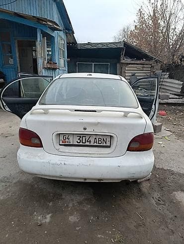 jaguar xe: Hyundai Accent: 1995 г., 1.3 л, Механика, Бензин, Седан — 1