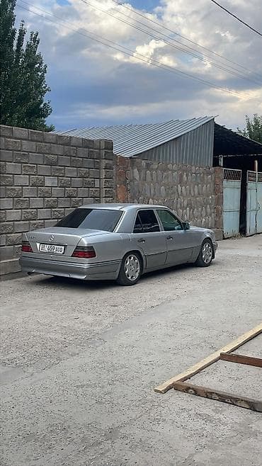 e star: Mercedes-Benz E-Class: 1994 г., 3.2 л, Автомат, Бензин, Седан — 6