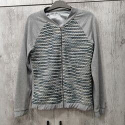 женская джинсовая одежда больших размеров: Вельветовый сарафан-44-46р-500с Юбка джинсовая -44-46р-1200с Штаны — 14