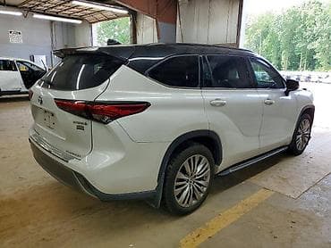 platinum: Toyota Highlander: 2022 г., 2.5 л, Автомат, Гибрид — 4