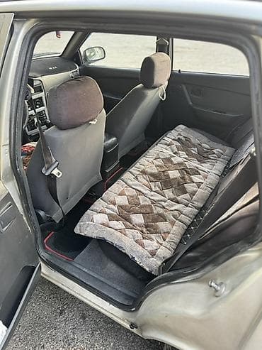 Daewoo Nexia: 2008 г., 1.6 л, Механика, Бензин, Седан