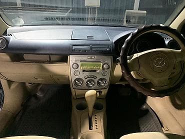 Mazda Demio: 2003 г., 1.3 л, Автомат, Бензин, Хэтчбэк