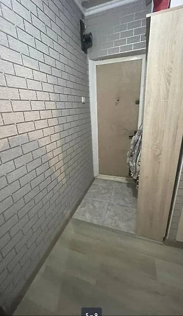 Квартиры: 1 комната, 35 м², 105 серия, 9 этаж, Старый ремонт — 5