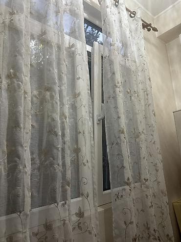 Продам шторы в комплекте 4 шт