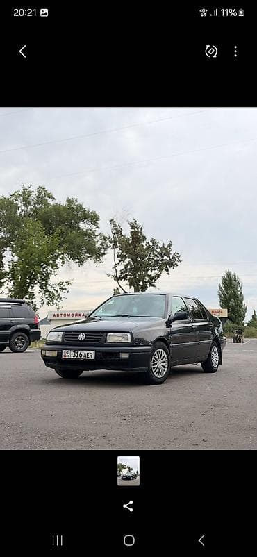 vento капот: Volkswagen Vento: 1997 г., 1.8 л, Механика, Бензин, Седан — 4