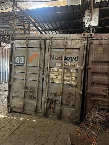 Продаю контейнер с местом на рынке АКСУУ ряд 6 Конт 66 обращаться по