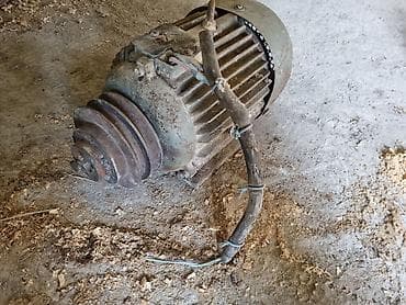 емкости для воды: Электродвигатель, Трехфазные, Мощность: 4 кВт, Обороты: 3000 об/мин — 1