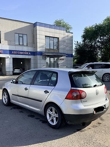 Volkswagen Golf V: 2004 г., Хэтчбэк