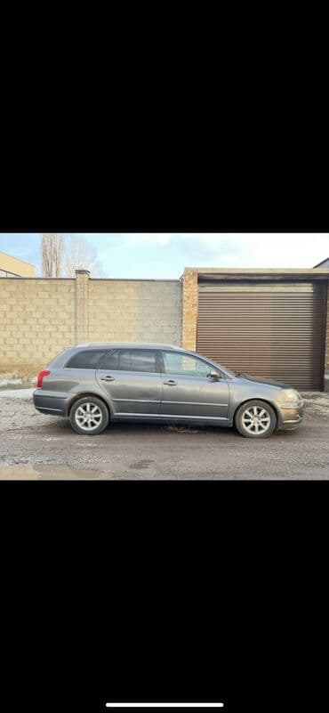продаю в связи с переездом: Toyota Avensis: 2008 г., 2.2 л, Механика, Дизель, Универсал — 1