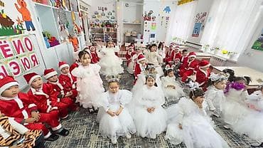 услуги няня: Мини-ясли принимает деток с 6 месяцев. Развитие речи и мелкой — 4