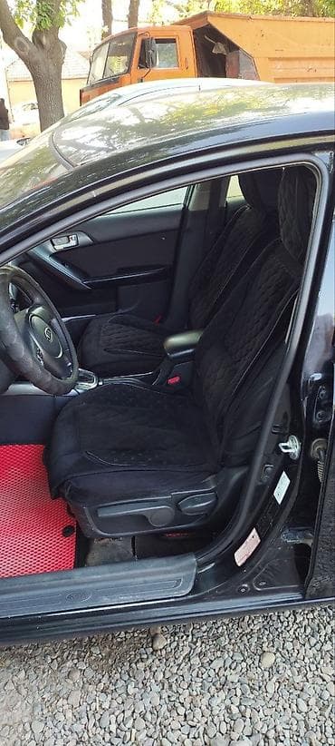 kia автомобили: Kia Cerato: 2012 г., 1.6 л, Автомат, Бензин, Седан — 8