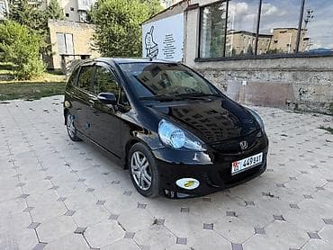 обмен на малолетражку: Honda Jazz: 2008 г., 1.3 л, Вариатор, Бензин, Хэтчбэк — 2