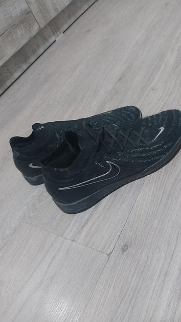 nike react: Футзалки Nike (линейка Flyknit) для игры в зале/на ровных покрытиях — 1