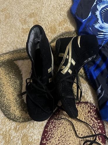 туфли для танцев: Танцевальные кроссовки/джазовки для тренировок и выступлений. - — 1