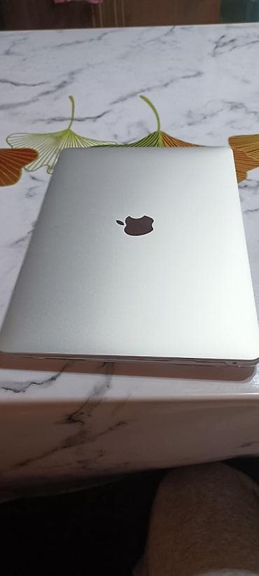 Ноутбук Apple (MacBook) 13.3 ", M1, ОЗУ, RAM: 8 ГБ