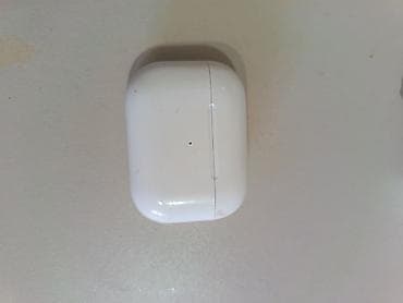 Беспроводные наушники Apple AirPods Pro с зарядным кейсом - Модель