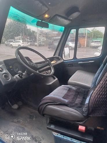 rover sd: Легкий грузовик, Mercedes-Benz — 8