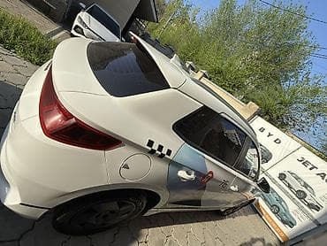 diska 14: BYD E2: 2024 г., Электромобиль, Хэтчбэк — 10