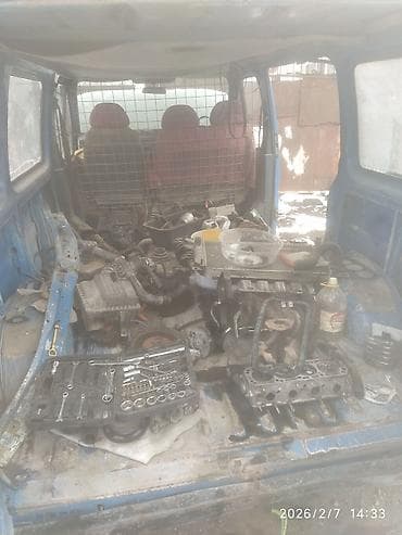 зил мост: Синий фургон/микроавтобус с раздвижной боковой дверью и остеклением по — 3