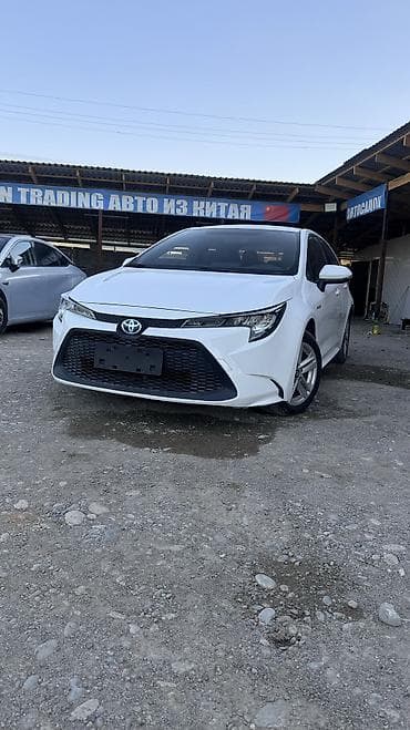 Транспорт: Toyota Levin: 2021 г., 1.8 л, Автомат, Гибрид, Седан — 3