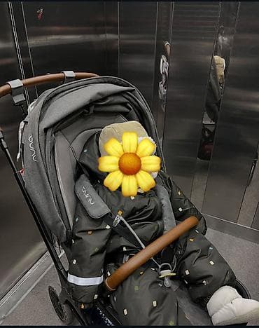 Коляска, цвет - Черный, Б/у