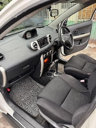 corolla runx: Toyota Ist: 2004 г., 1.3 л, Автомат, Бензин, Хэтчбэк — 9