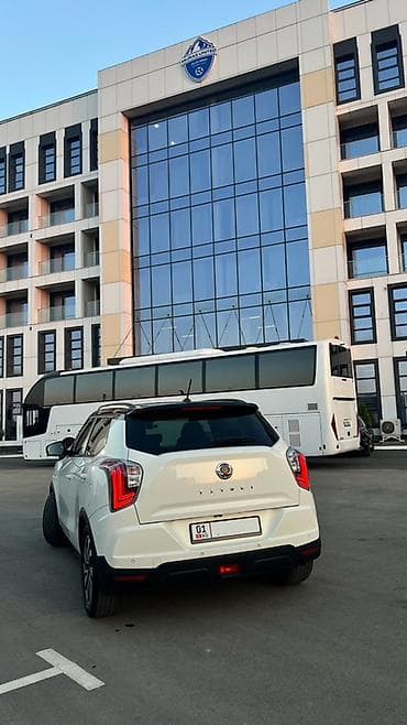 1: Ssangyong Tivoli: 2020 г., 1.5 л, Автомат, Бензин, Кроссовер — 4
