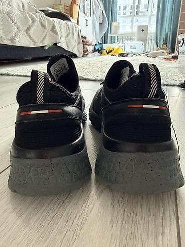 сороконожки 43: Мужские кроссовки, 41, Peak Sport, Б/у, цвет - Черный — 4