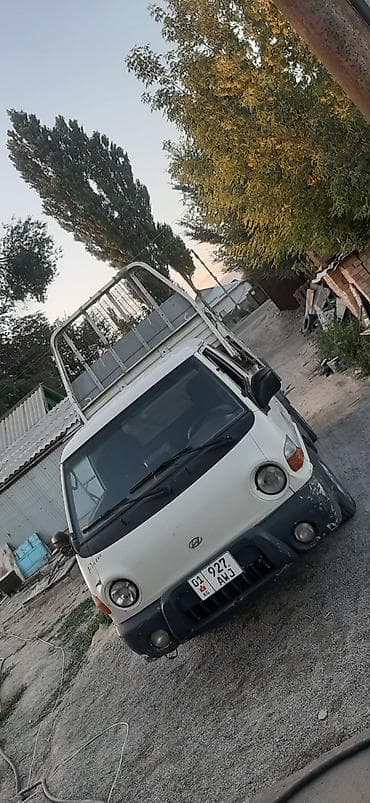 Унаа сатуу: Hyundai Porter: 2003 г., 2.6 л, Кол менен иштөөчү, Дизель — 5