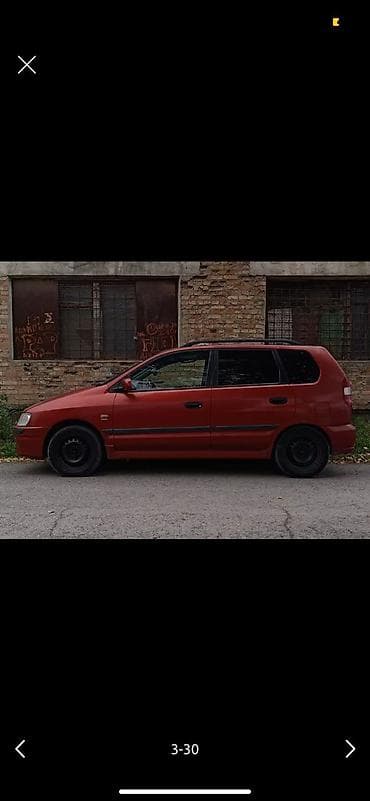 Mitsubishi Space Gear: 2002 г., 1.6 л, Механика, Бензин, Минивэн