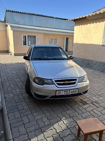 Chevrolet Nexia: 2008 г., 1.6 л, Механика, Бензин, Седан