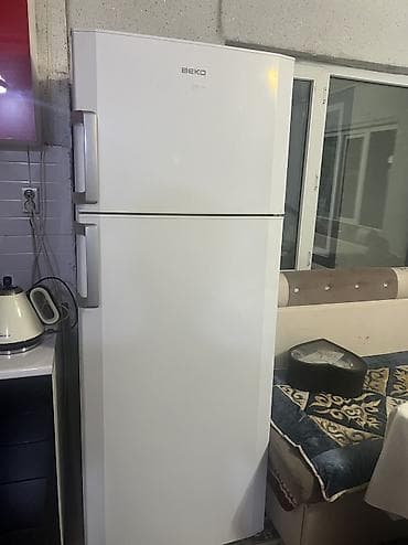 Холодильник Beko, Б/у, Двухкамерный, De frost (капельный), 60 * 180 * 60 at lalafo.kg Холодильник Beko, Б/у, Двухкамерный, De frost (капельный), 60 * 180 * 60