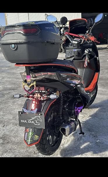 водные скутера: Продаю скутер Макси 🏍️ 2025 года новый ✅ Пробег 1900 км ✅ Все — 6