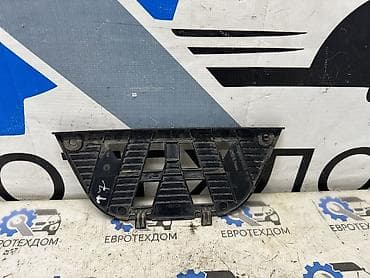 old man emu: Накладка на подножку Mercedes Benz Actros 471.900 2014 Контрактный из — 4
