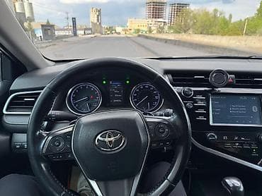 kia stringer: Toyota Camry: 2018 г., 2.5 л, Автомат, Бензин, Седан — 1