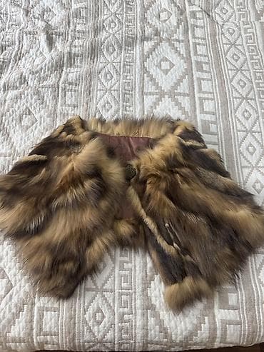 платья теплые: Меховая накидка-боа из рыжей лисы 11 микрорайон город Бишкек Не б/у — 2