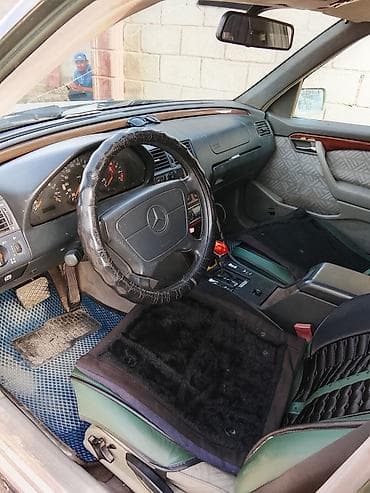 202: Toyota Corolla: 1999 г., Механика, Бензин, Хэтчбэк — 6