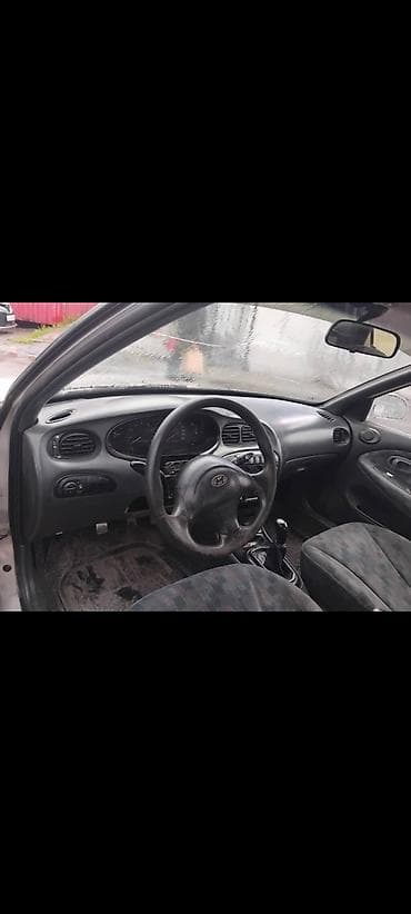 Hyundai Avante: 1995 г., 1.5 л, Кол менен иштөөчү, Бензин, Седан — 3