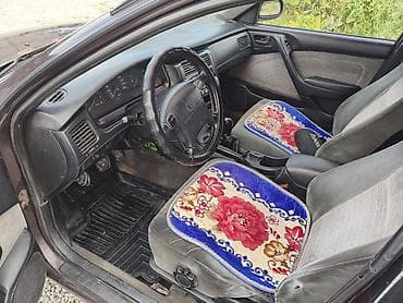 Toyota Carina E: 1994 г., 1.6 л, Механика, Бензин, Хэтчбэк — 7