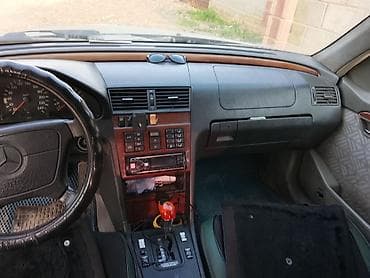 202: Toyota Corolla: 1999 г., Механика, Бензин, Хэтчбэк — 8