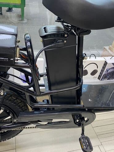 купить электро мотоцикл: Электроскутер городского типа - Прочная рама и широкое мягкое седло - — 8